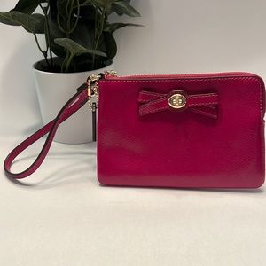💗COACH wristlet💗